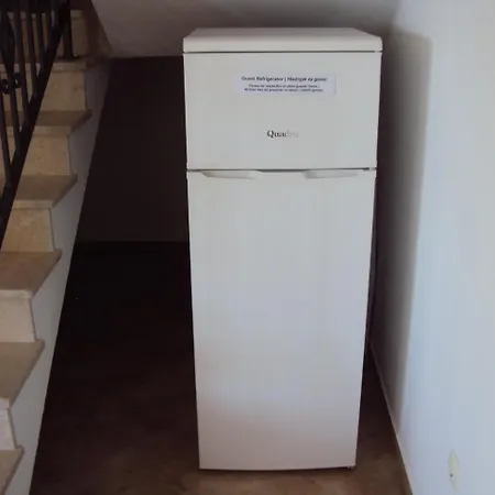 Kanata Pensión Povile