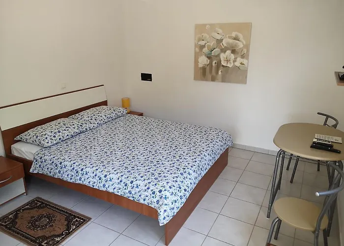 Kanata Pensjonat Povile