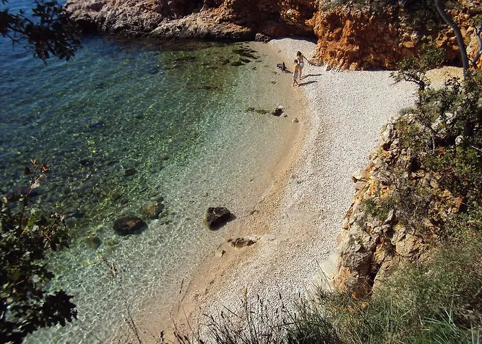 Πανσιόν Kanata 3*